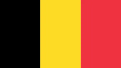 曼城力邀20岁中场新星，报价6000万欧，严防三英超劲敌抢购